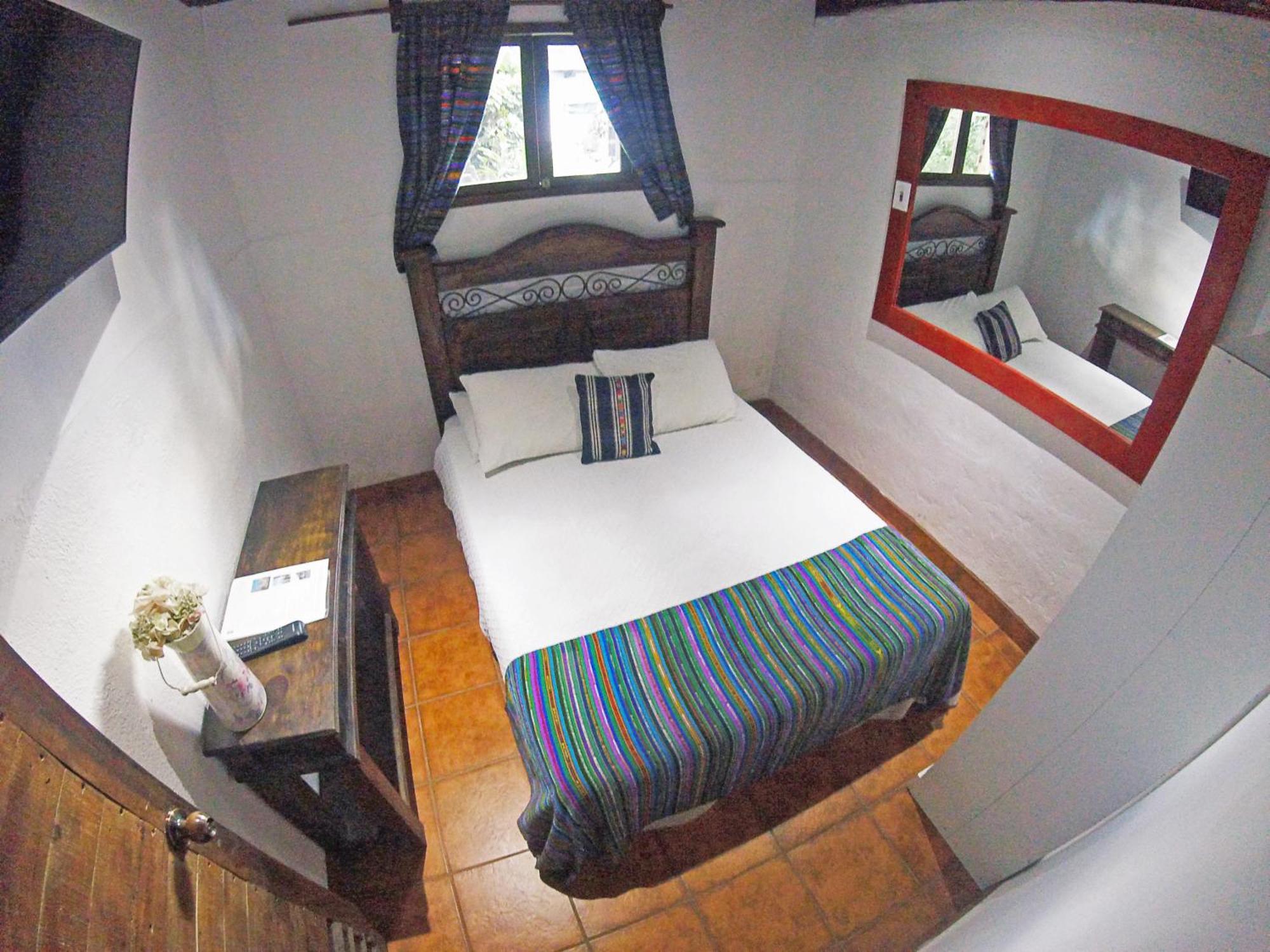 Hostal Antigueeno Antigua Zewnętrze zdjęcie