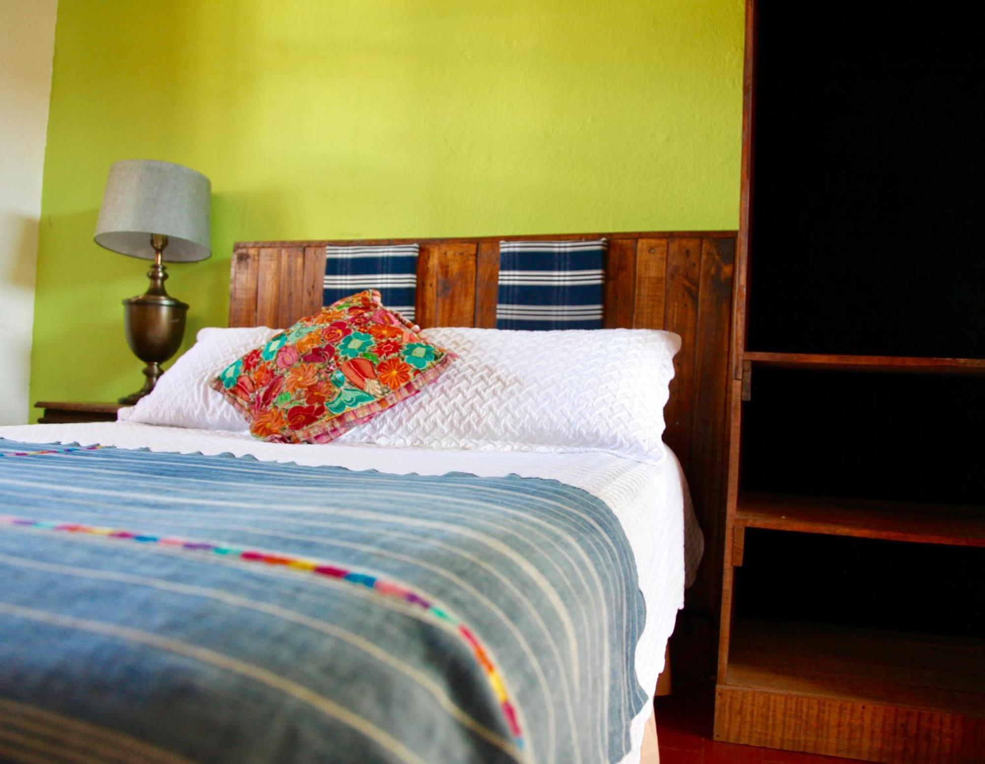 Hostal Antigueeno Antigua Zewnętrze zdjęcie