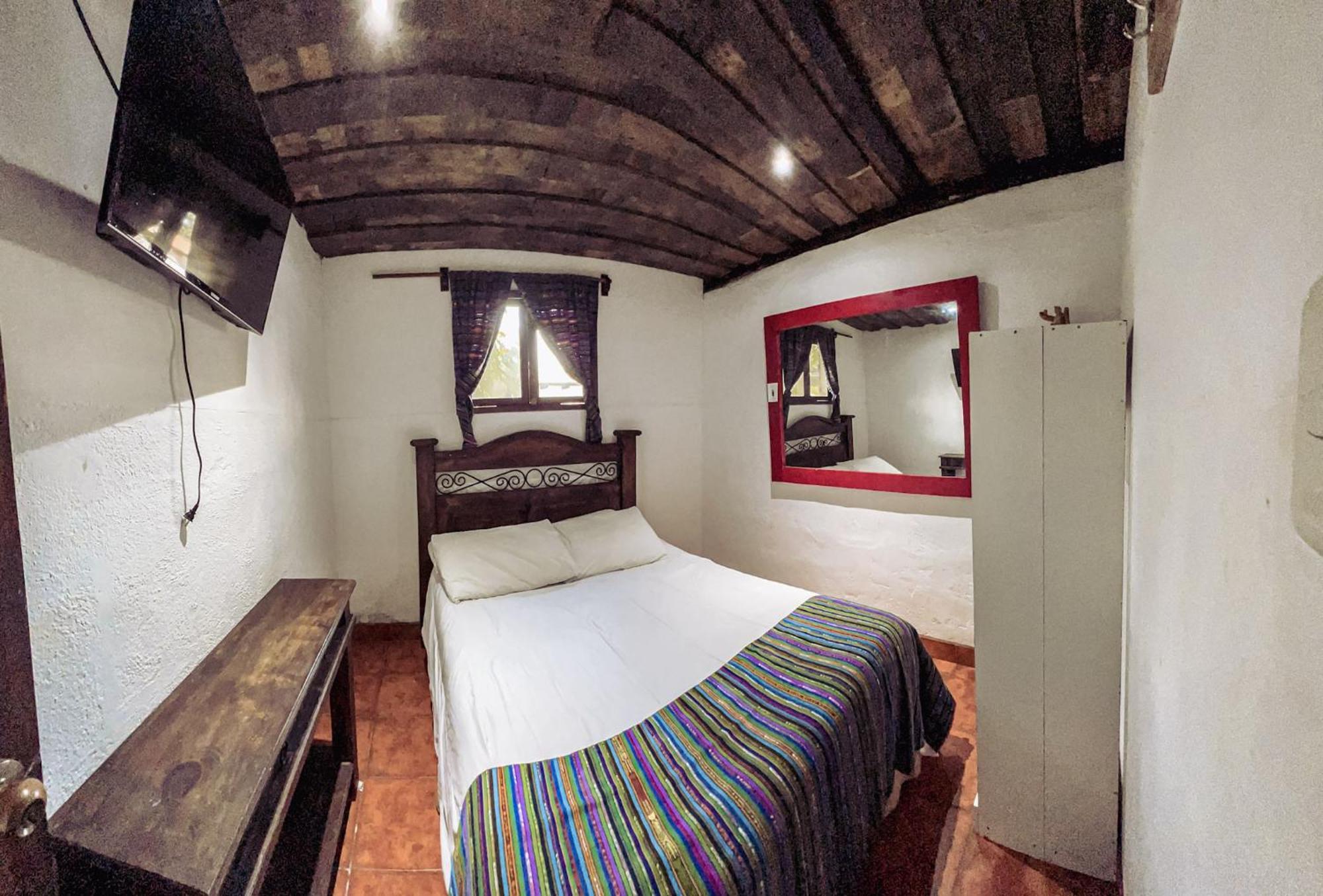 Hostal Antigueeno Antigua Zewnętrze zdjęcie