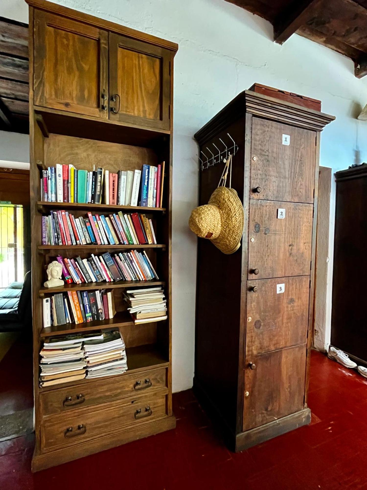 Hostal Antigueeno Antigua Zewnętrze zdjęcie