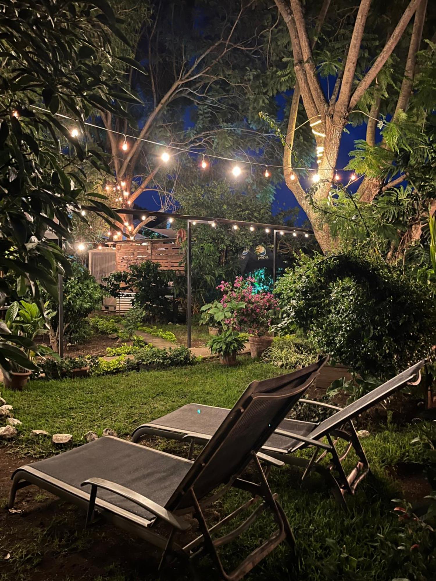 Hostal Antigueeno Antigua Zewnętrze zdjęcie
