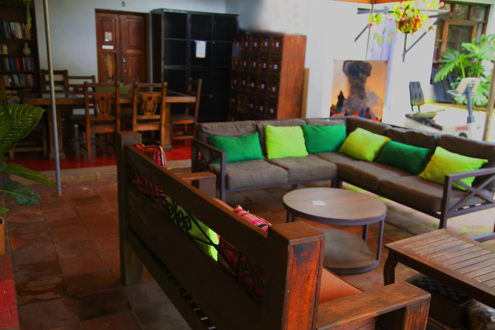 Hostal Antigueeno Antigua Zewnętrze zdjęcie