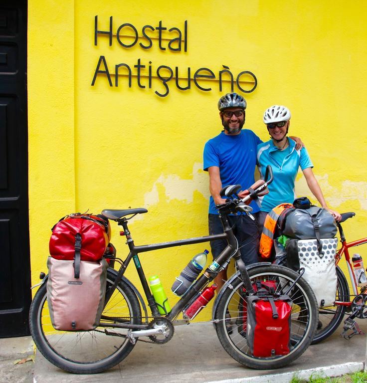 Hostal Antigueeno Antigua Zewnętrze zdjęcie