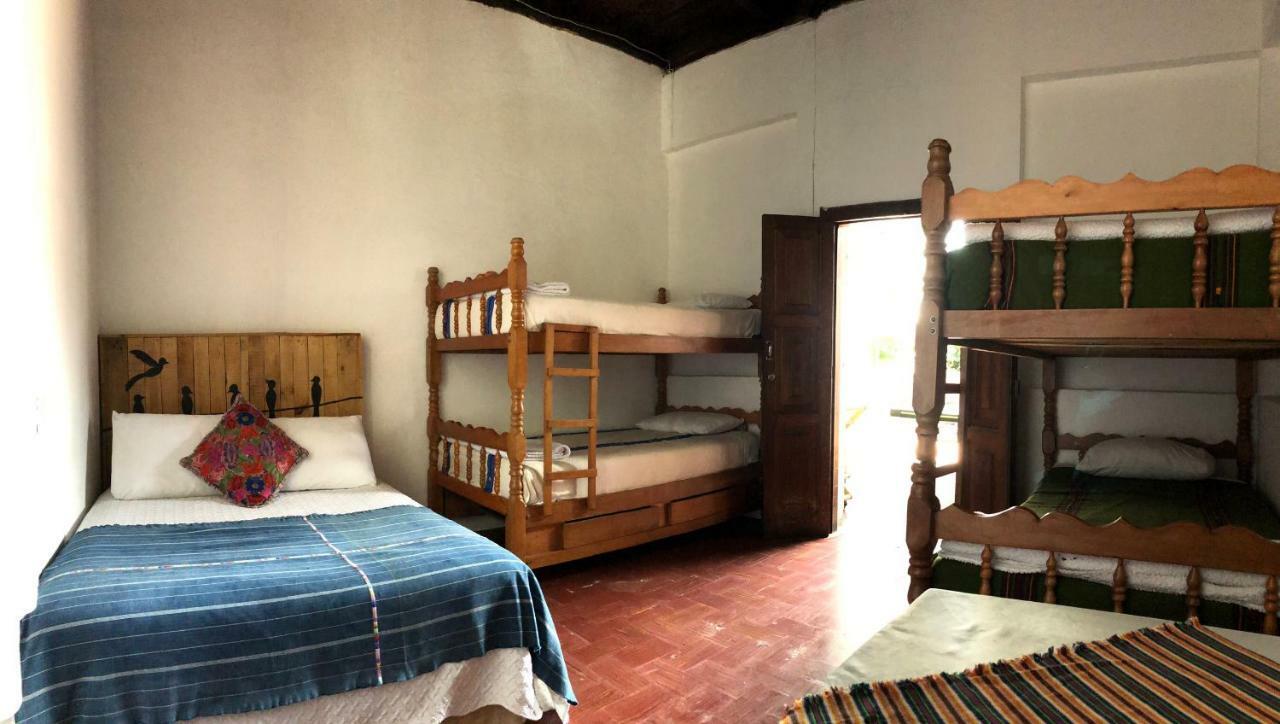 Hostal Antigueeno Antigua Zewnętrze zdjęcie